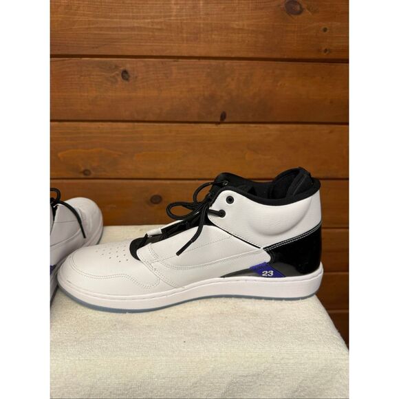 Nike Mens Air Jordan Fadeaway basketball shoes  white, black, concord purple Sz main image 4